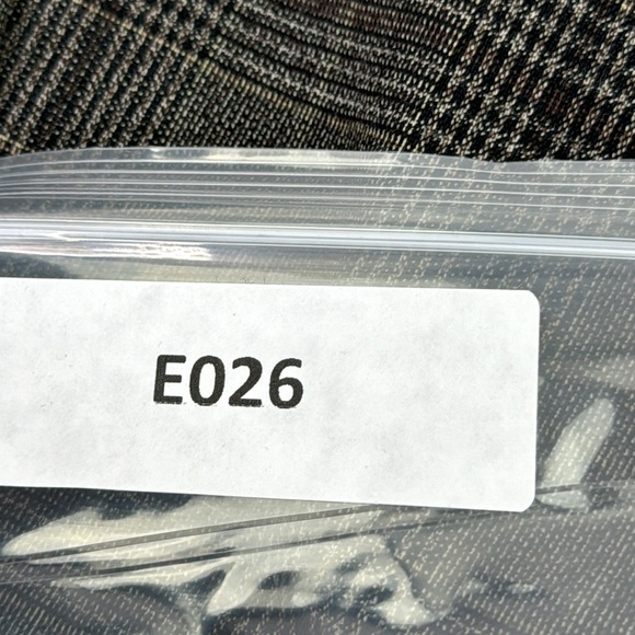 Makers  of the Original brown houndstooth check long dress shorts - Picture 9 of 9